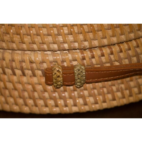 Authentic Bali Rattan Round Bag – Handwoven Ata Boho Purse with Batik Lining - Picture 16 of 16